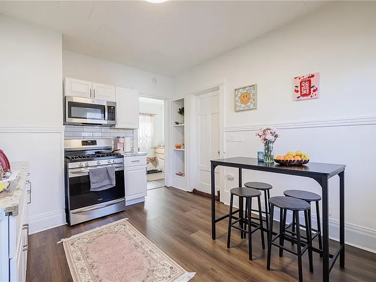 Kitchen 2/dining room