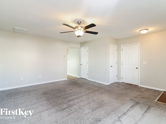3rd image of 2828 Wild Poplar Way