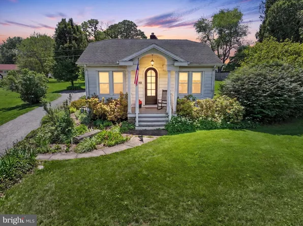 26 Valley Rd, Jacobus, PA 17407