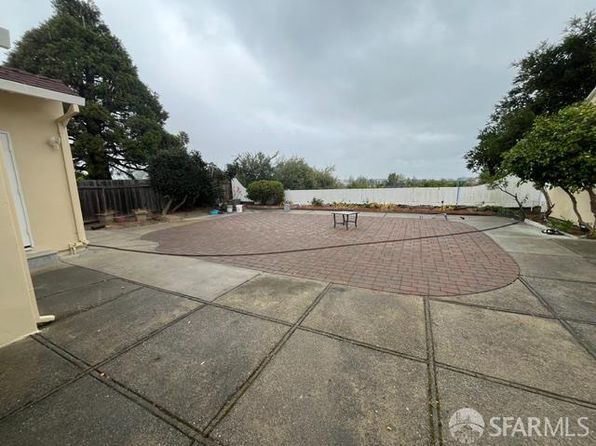 300 S Ashton Ave