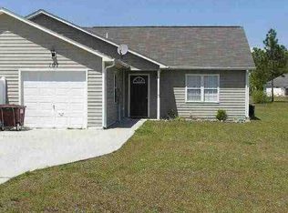 107 Charlton Rd, Hubert, NC 28539