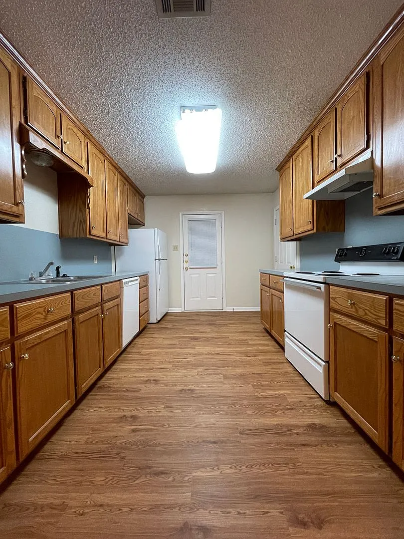 Duplex — Photo 4