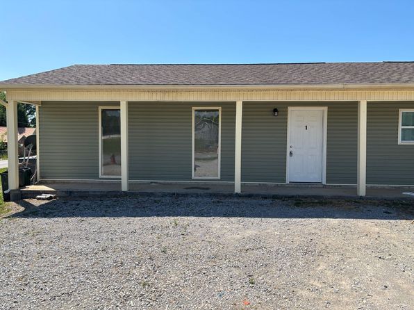 1103 E Main St