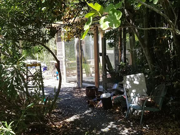 3rd image of 19173 Railroad Ave