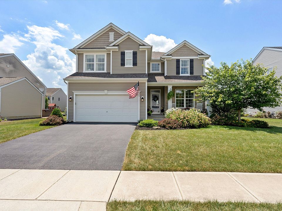 1st image of 984 Kentucky Cir