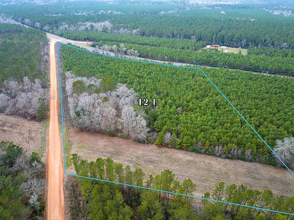 3rd image of 2 Menard Chapel Rd