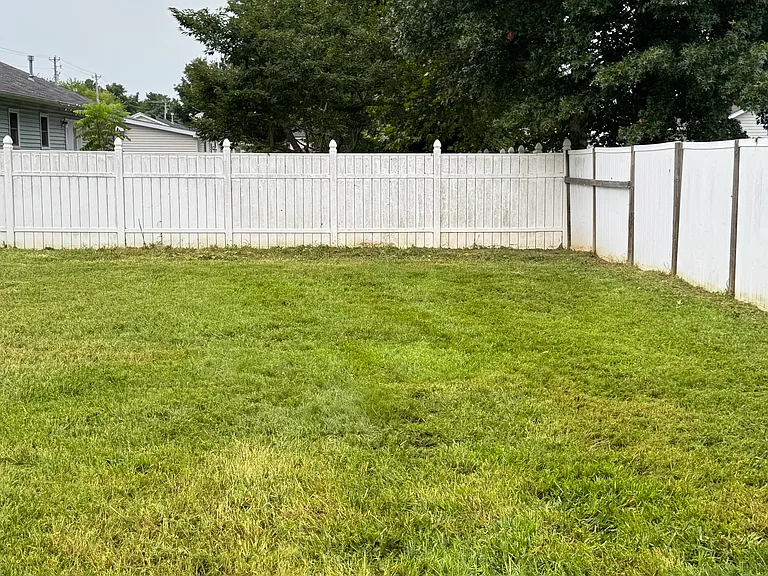 1211 Redbud St — Photo 25