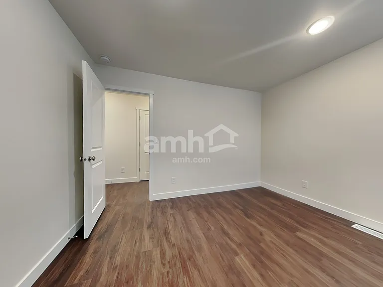 7829 Verona Loop SW — Photo 16