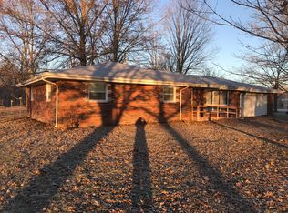 603 Huette Rd, Bunker Hill, IL 62014