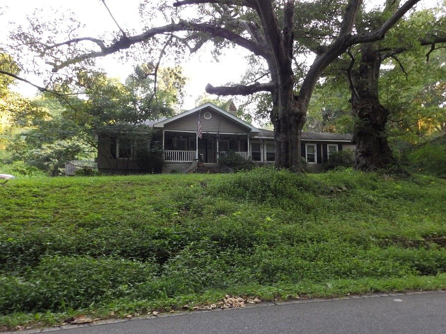 660 Fairmont Ave Spartanburg Sc 29301 Zillow