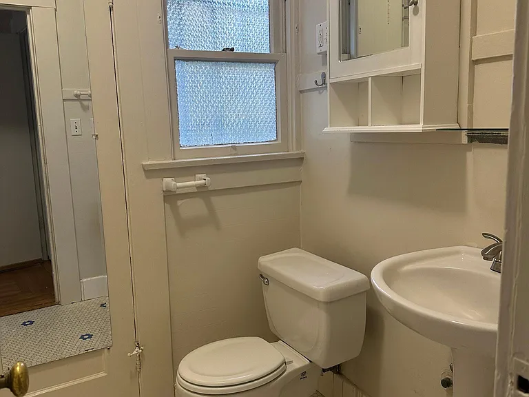 275 Park View Ter #7 — Photo 22