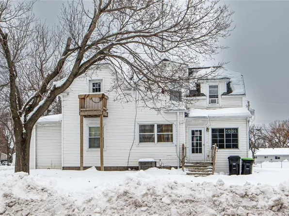 402 13th Avenue, Menomonie, WI 54751