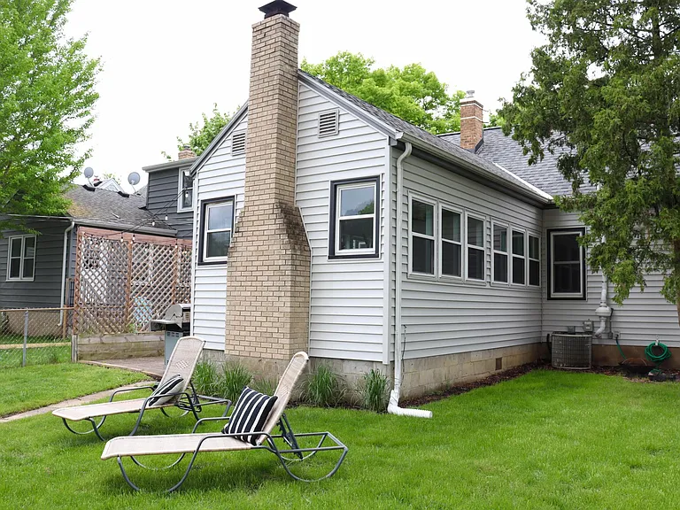 2905 Georgia Ave S — Photo 28