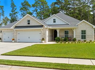 6585 Maurepas Cir, Ocean Springs, MS 39564