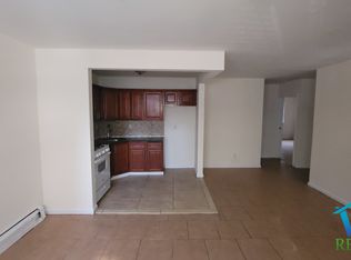 276 E 166th St #1, Bronx, NY 10456