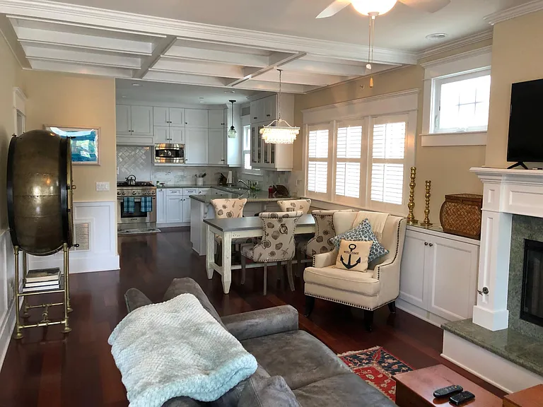 432 D Ave — Photo 8