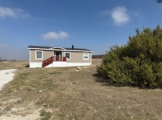 5700 Texas St, Joshua, TX 76058