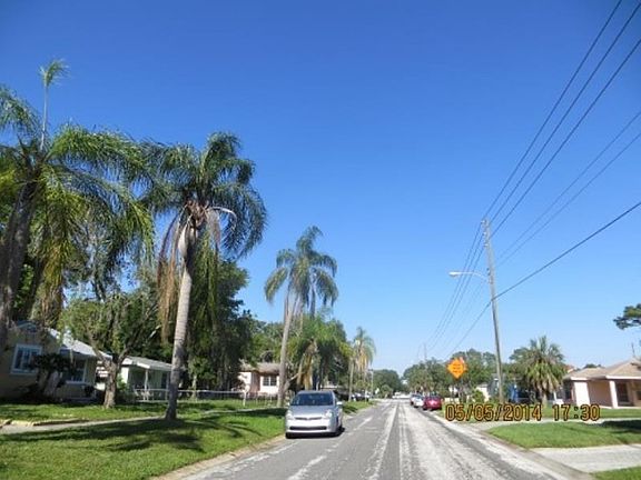 4th image of 450 48th Ave N