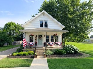 812 W North St, Hebron, OH 43025