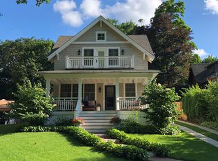 20355 Summerville Rd, Excelsior, MN 55331