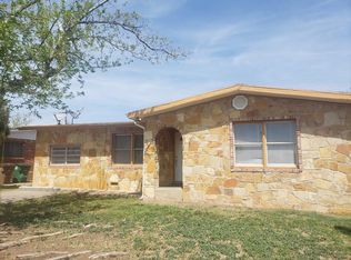 1206 E 24th St, San Angelo, TX 76903