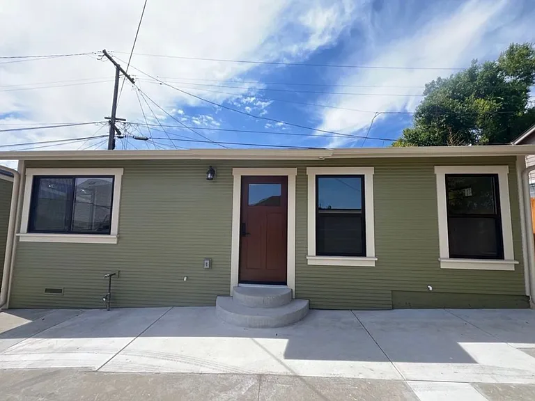 1258 Palm St — Photo 2