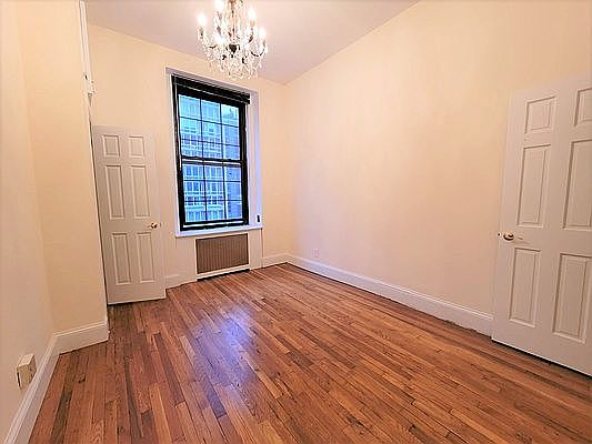 3rd image of 49 Park Ave APT 3A