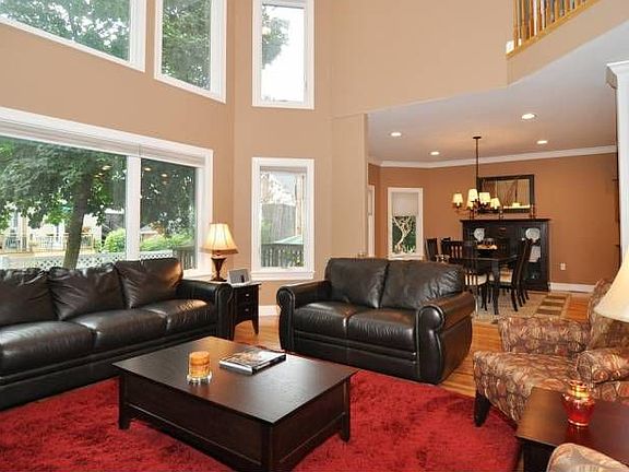 20ft Windows & Vaulted Ce
