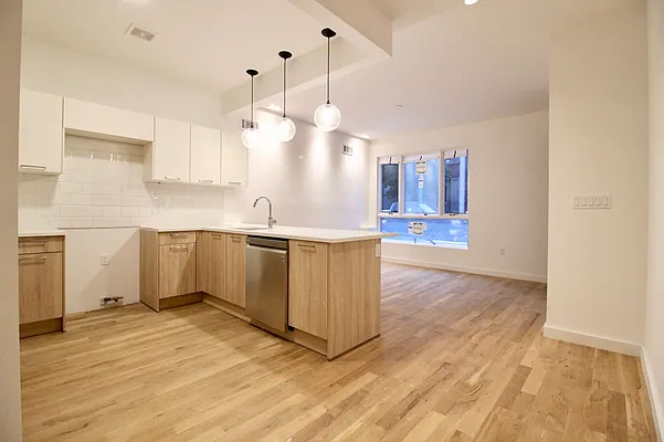 Rented by Superior Homes | media 15