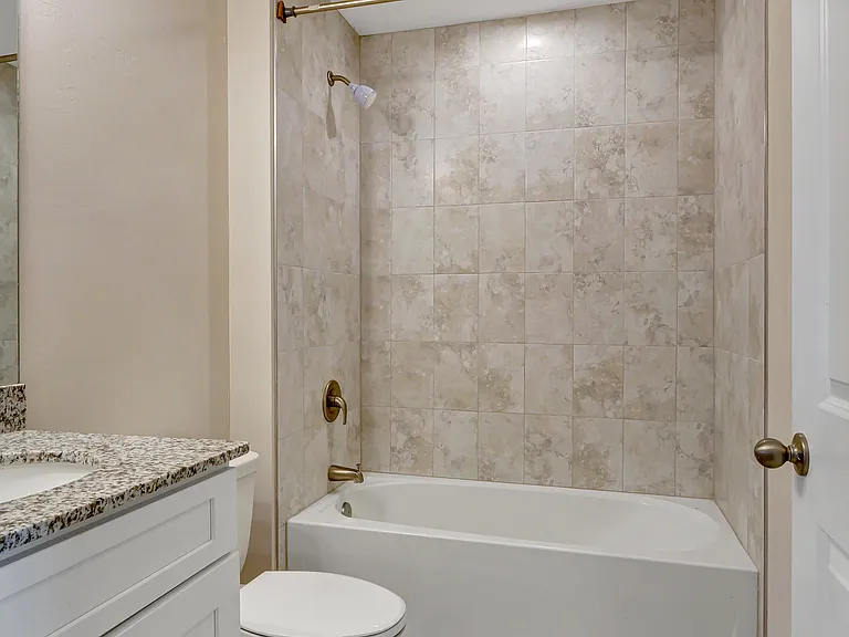 1741 Diplomat Pkwy W — Photo 23