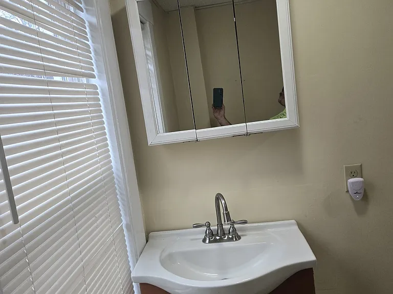 Main Bathroom