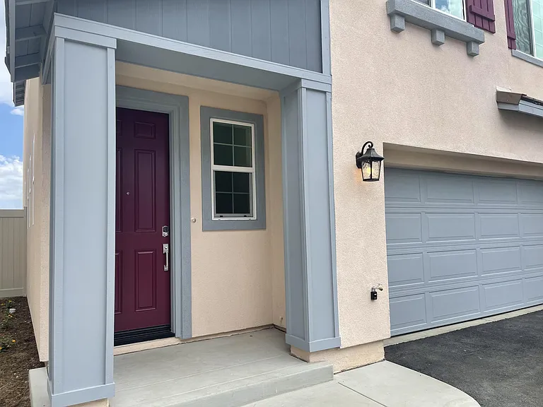 938 Helena Rdg — Photo 2