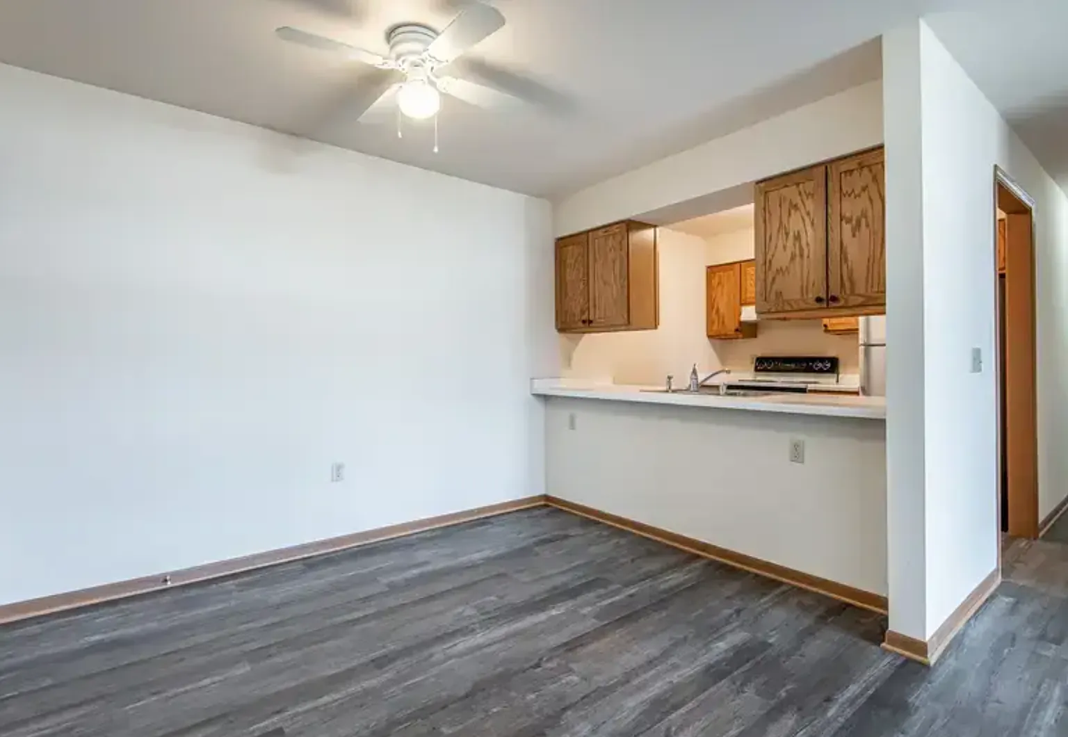Arrowhead Apartments — Photo 4