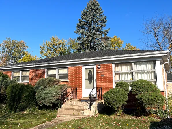 7244 Beckwith Rd, Morton Grove, IL 60053