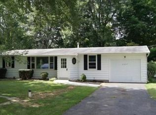 2257 S Lake Sharon Rd, Warsaw, IN 46580