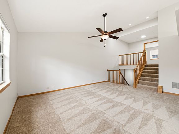 5th image of 615 Buckskin Ln