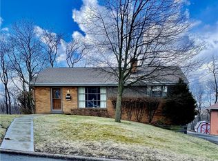 426 Edgewood Rd, Pittsburgh, PA 15221