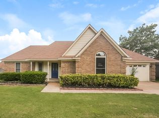 5966 Blocker St, Olive Branch, MS 38654