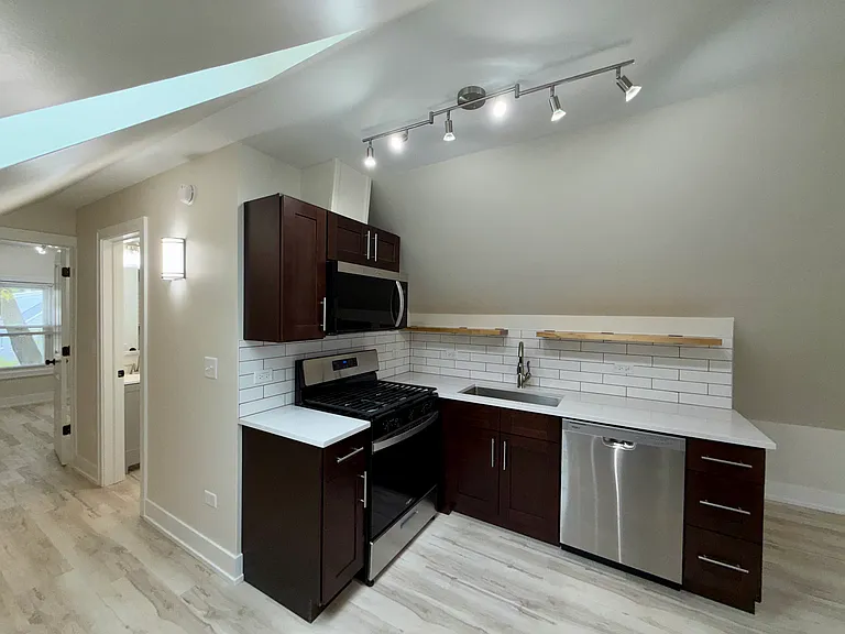 4512 S Talman Ave #3 — Photo 4
