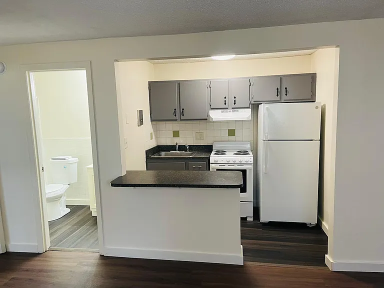 123 English Village Rd #103 — Photo 18