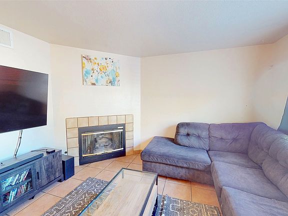 2nd image of 1157 Calle Amanda APT C