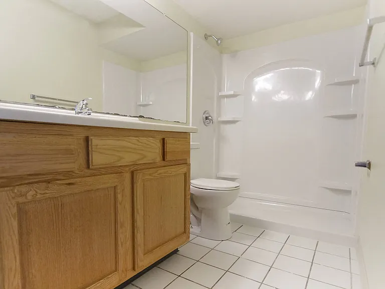 River Run Apartments — Photo 36