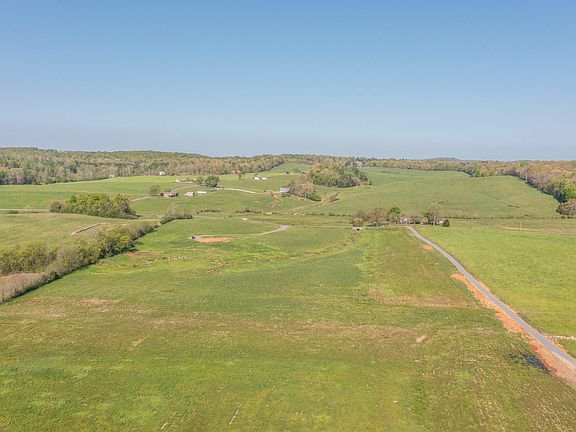 3rd image of 420 Chatata Valley Rd NE
