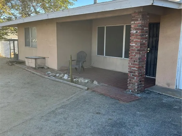 7401 Sage Ave, Yucca Valley, CA 92284
