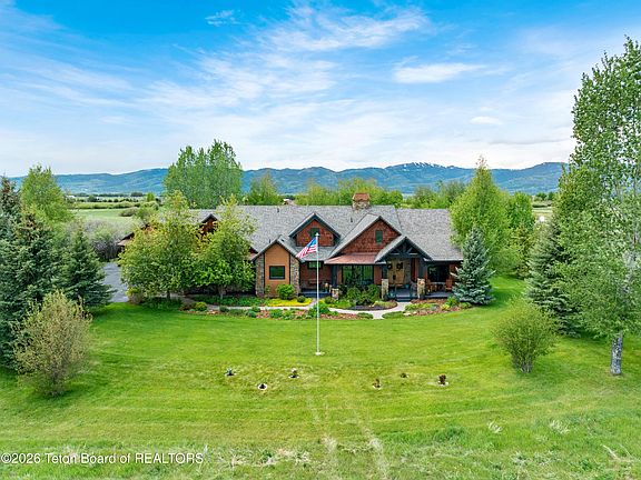 2nd image of 6176 Fox Meadows Dr