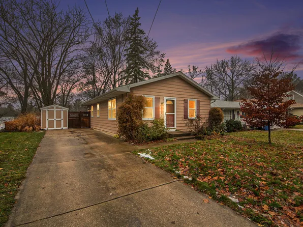 1063 Houseman Ave NE, Grand Rapids, MI 49503