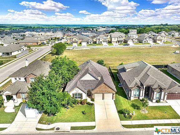 5th image of 436 Ancient Oak Way