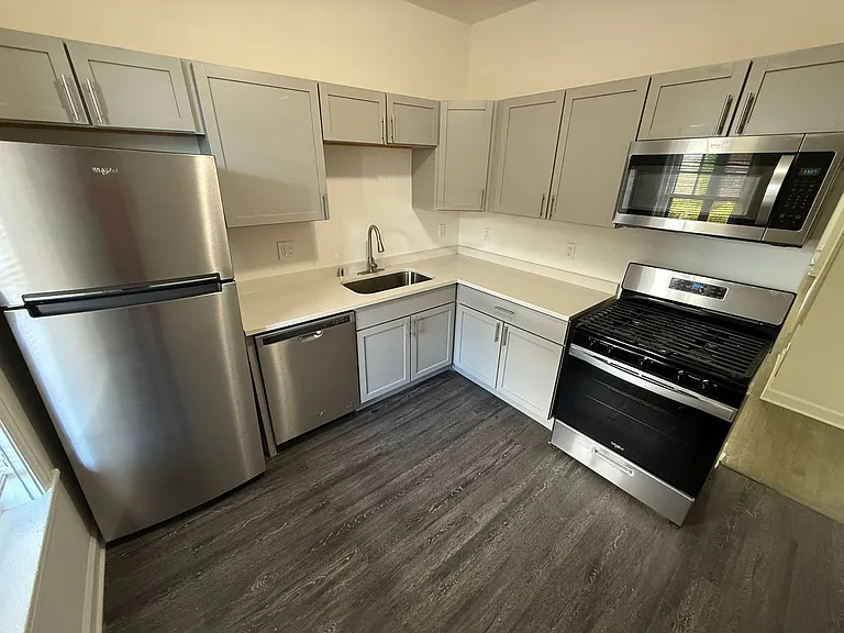 2803 E. Belleview Pl. — Photo 34