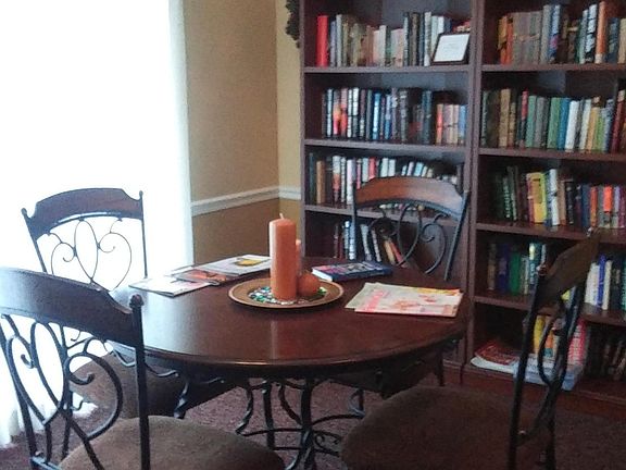 3rd image of 3030 Breckenridge Ln APT 526