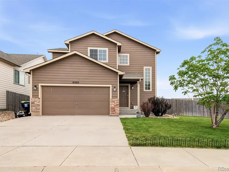 6005 San Mateo Dr — Photo 1